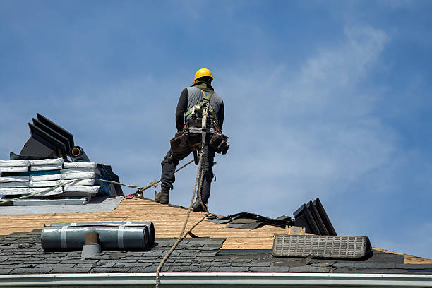 Professional Gutter Installation technician working in Greencreek, ID